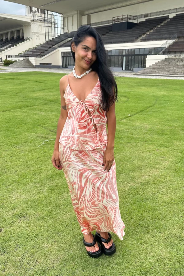 SAIA NICOLE EVASÊ