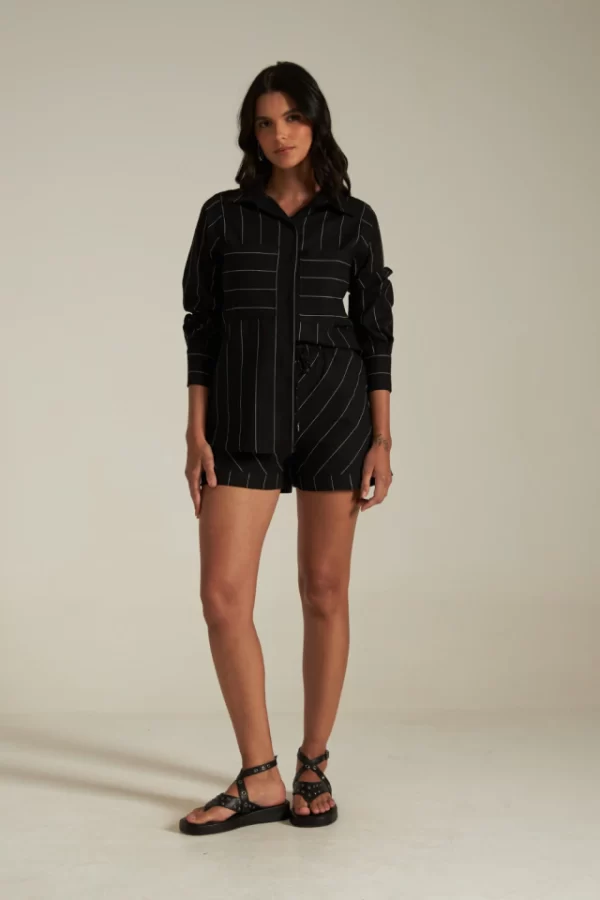 SHORT LINHO COS ALTO
